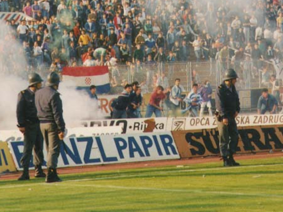 Une semaine plus tard, le 13 mai, le Dinamo Zagreb doit affronter, dans son stade de Maksimir, le déjà champion de Yougoslavie, l'Etoile Rouge de Belgrade.Un match qui n'aura finalement jamais lieu.