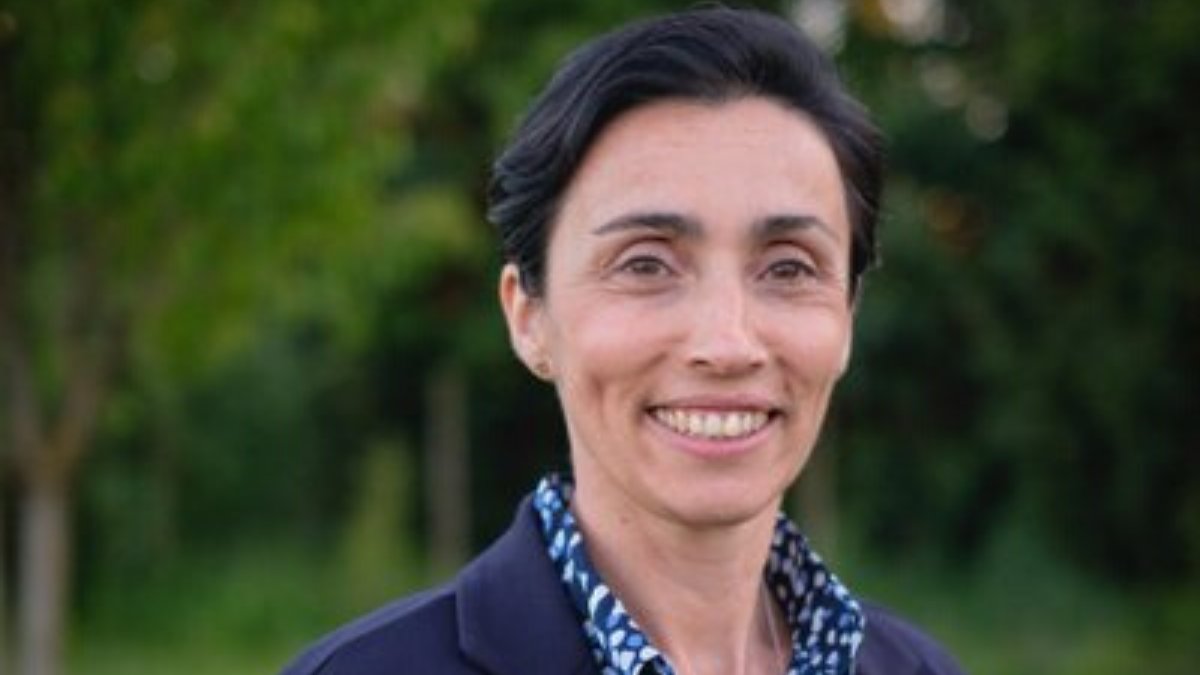 EMLYON's tweet photo. 📣 Nous souhaitons la bienvenue à @sylvieOjean qui rejoindra emlyon business school au poste de Directrice du Programme Grande Ecole en août prochain !
👉 https://t.co/SnyNo5hDsf

#earlymakers #PGE https://t.co/64ivIpCtoH