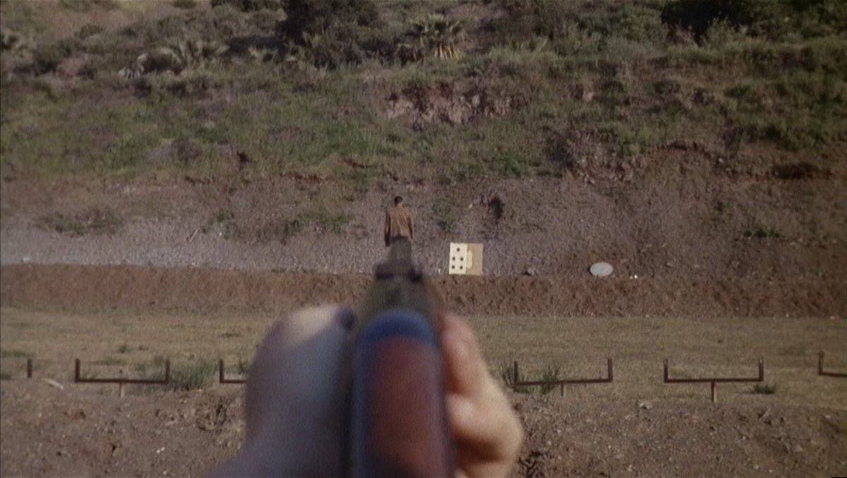 oscarmoviebuff's tweet photo. "Oh, Sammy, what's the use? Mr. Boogey Man, King of Blood they used to call me. Marx Brothers make you laugh, Garbo makes you weep, Orlok makes you scream."
TARGETS
Dir: Peter Bogdanovich
DP: László Kovács
Year: 1968
🇺🇸
#Targets #PeterBogdanovich #BorisKarloff #TimOKelly https://t.co/mhiJ4Zqrfo