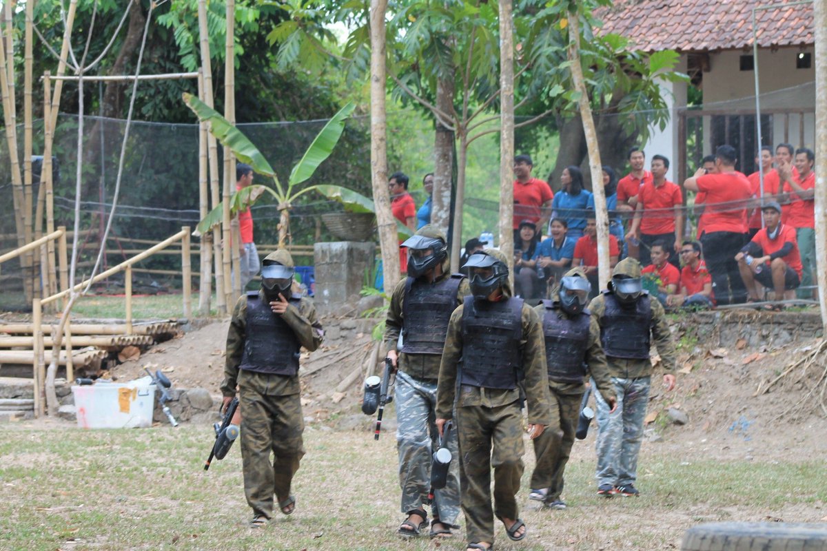 Pacar kamu ganteng kaya?
Bisa main gini ga? #Akpol