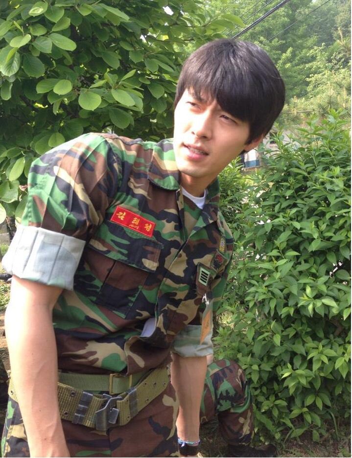  #Hyunbin-“I Am A Marine”10 of 10Last but not least,  #Hyunbin who is always a marine.