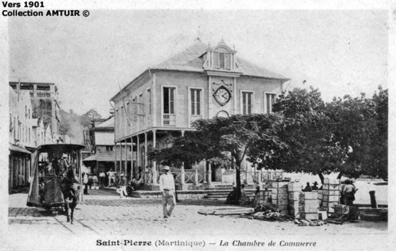 Pour aborder les origines de la biguine il faut remonter bien longtemps en arrière dans le Saint Pierre d'antan lontan