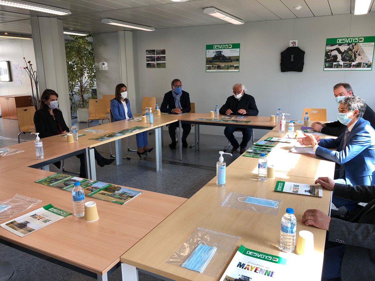 Dans le cadre de l’implantation de la société Lou Légumes à Landivy, Je suis allée saluer le travail de l’entreprise familiale DESVOYS, acteur historique du Nord #Mayenne qui contribue à l’#attractivité de ce territoire.