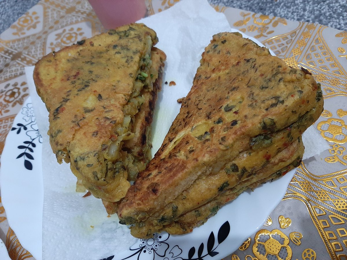 MissZaheer2's tweet photo. Finding new recipes for ramadan and cooking is my wellbeing activity pretty much everyday!🥰 @MsvanNooijen https://t.co/oTOQejJNTh