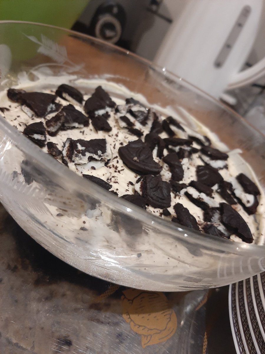 MissZaheer2's tweet photo. Finding new recipes for ramadan and cooking is my wellbeing activity pretty much everyday!🥰 @MsvanNooijen https://t.co/oTOQejJNTh