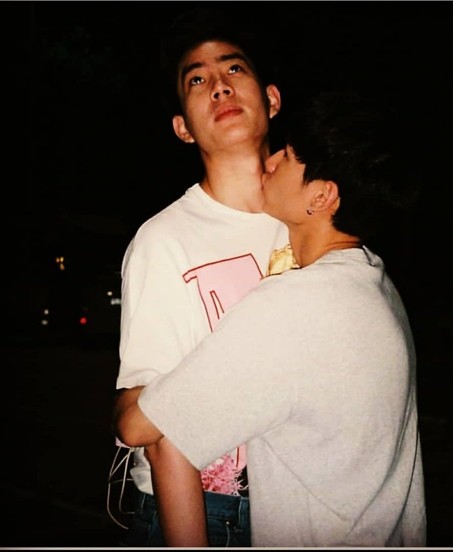 BLworld_fandom's tweet photo. We LOVE them so bad
Yes... We do 🥺💞💘
#OffXGun https://t.co/njYNcHOvXw