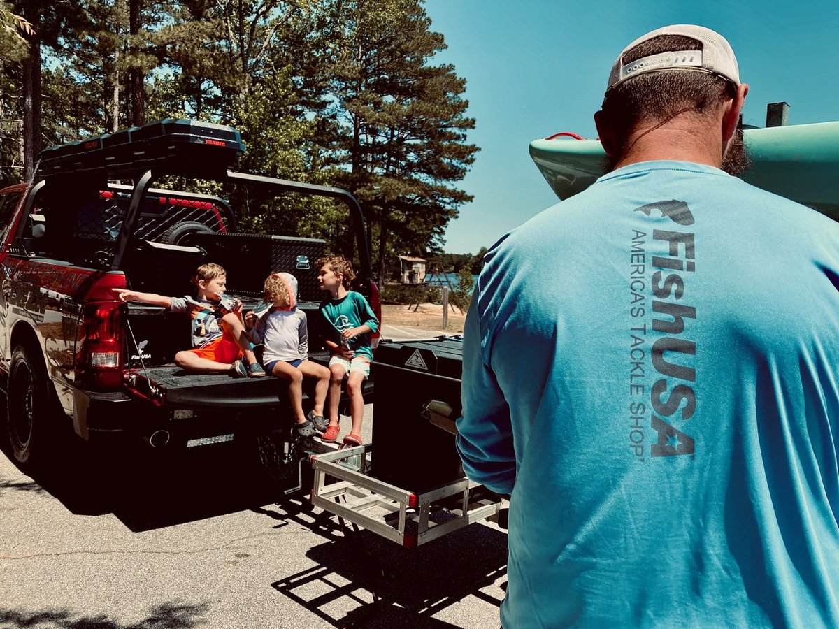 FishUSA's tweet photo. Create memories they'll always remember and appreciate. 

@scottbeutjerfishing

#MakeMemorials #ShareYourTalent #FishingTradition #TackleYourDreams https://t.co/FOIX7l2piA