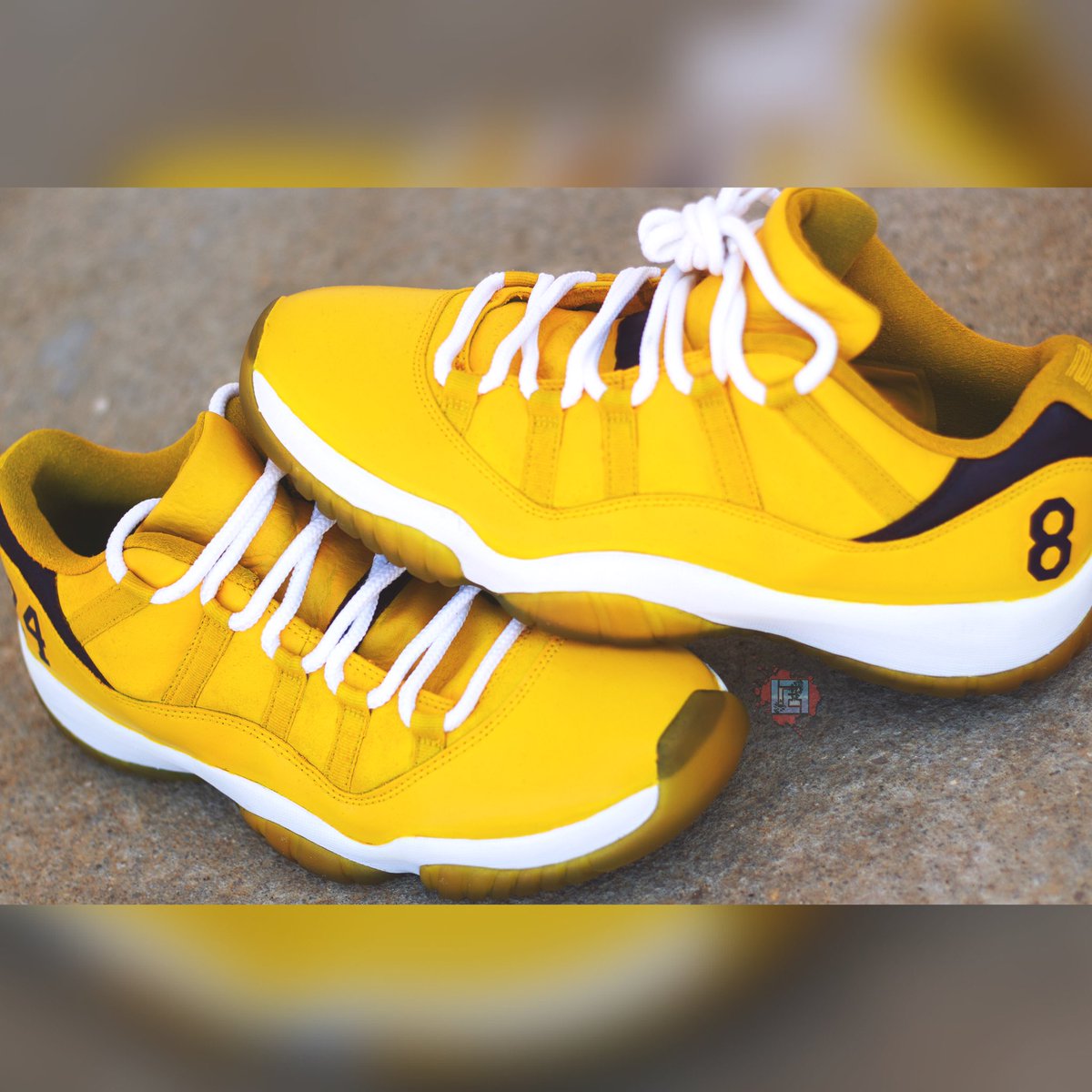 FF_Footwear's tweet photo. Had the pleasure to do these for an old teammate and big bro! One of the bigger Kobe fans I know! @_tuckerjr_ Hope you enjoyed your birthday too fam! Commissioned artwork. Hit the site! 🎨👟🎨... #sneakers #nike #shoes #adidas #fashion #yeezy #airmax #airjordan #converse https://t.co/9q1BxHZcAa
