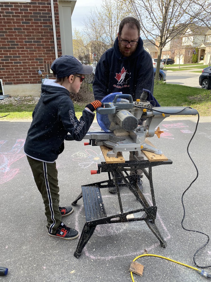 sarahbeitz's tweet image. Great progress on the family project last week. We learned measuring, cutting, and hammering. @SCDSB_Schools #distancelearning #skills #familyproject