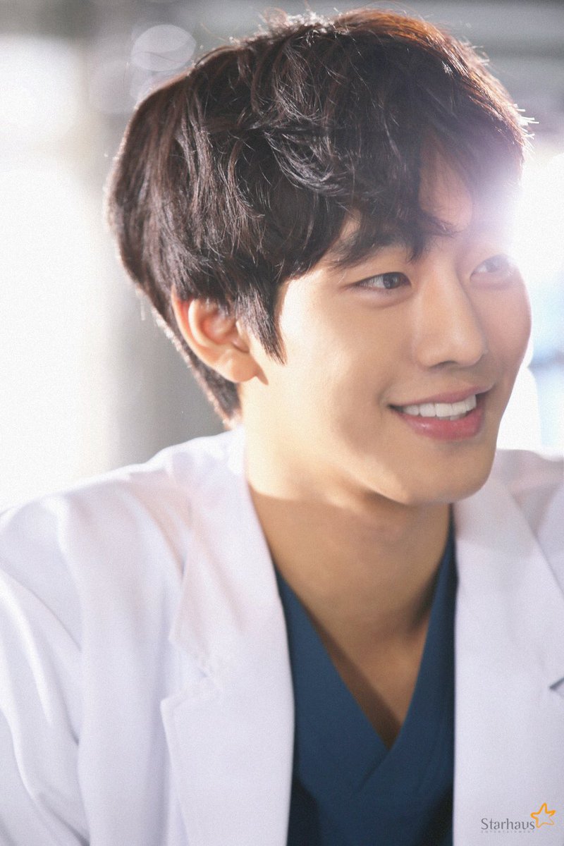 𝒎𝒊𝒏𝒂𝒎𝒊 در توییتر ヒョソプくんウジン役めっちゃハマってるし今までの役で1番引き込まれる カンウンギョン作家と面談して決まったっていうのも納得だしこの役を勝ち取れたのもすごいな 浪漫ドクターキムサブ2 アンヒョソプ