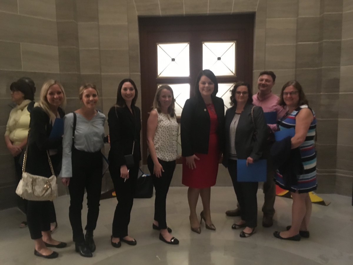 sarahoerther's tweet photo. On #NurseAdvocacy day, I share this shout out to Representative @HannahKellyMO for her willingness to listen to the voice of nurses. Thank you for looking for ways to promote nursing #practice, #education, and #policy! #MOleg #NursesWhoTweet #MOstrong #ShowMeMoNurses @MONurses https://t.co/jcvy30ny1S