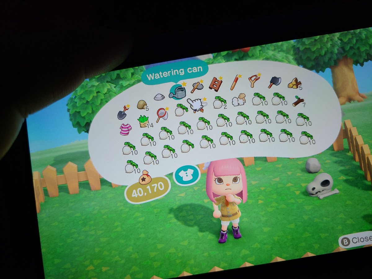 piratecris's tweet photo. @dylansprouse @BarbaraPalvin Help, I need to pay off Mr Nook. https://t.co/kD554phu9T