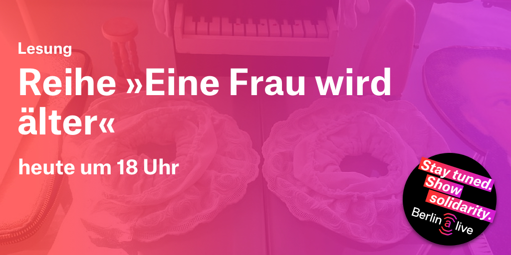 berlinalive's tweet photo. Ein Klavier, eine Sanduhr, ein abgeschnittenes Goethebild, möglicherweise auch eine Turnübung - und fertig ist die #Lectureperformance der Performancekünstlerin Ginka Steinwachs im @LiteraturhausB.
https://t.co/CiZqOO9U0l
#berlinalive #kulturinzeitenvoncorona #kulturleben https://t.co/sLGWGxKCNB