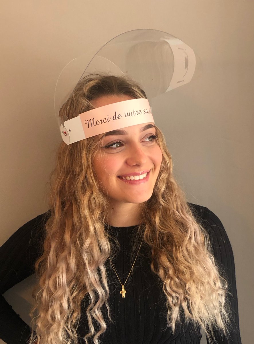 ASProductions's tweet image. Visière de protection Made in France, fabriquée par 2 PME Française et déposée
Relevable, réutilisable et ajustable au tour de tête.
Déjà utilisée par collégiens et enseignants du Maine et Loire ainsi que par GDD et forces de l'ordre
Plus d'info : thomas.dechenevarin@gmail.com