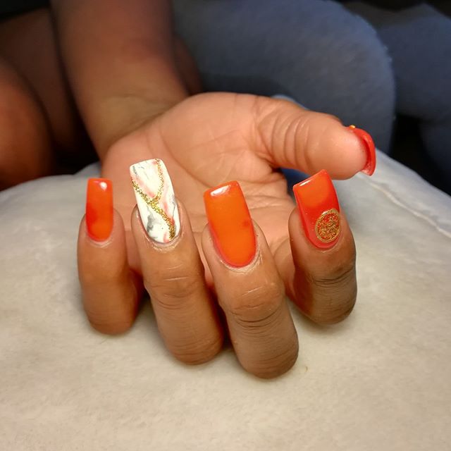 ZoewiesNails's tweet photo. Your nails can look good even during #Lockdown 😉💅💯✨#blvckheart🖤 #nailbeauty #nailselfie #gelnails #bossnails #gelishnails #gelishmanicure #nailsaddict #nailstagram #nailart #nailsonfleek #zoewie #nailtherapist https://t.co/n1bwYoDZtf