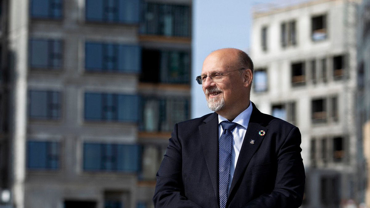 "I partnerskabet omkring Nakskov 2030 vil vi bruge fælles viden og erfaring til at bygge videre på det gode, som allerede findes: I byen, på havnen og ved fjorden", skriver <a href="/jesper3460/">Jesper Nygård</a>  i et blogindlæg om det ambitiøse partnerskab, der skal løfte Nakskov.
realdania.dk/nyheder/2020/0…