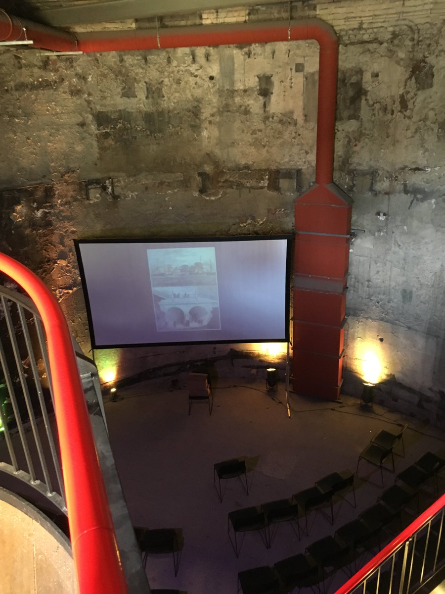 The  @BrunelMuseum is in Rotherhithe designed by Isambard Kingdom Burnel's father Marc as part of the infrastructure of the Thames Tunnel. A strange place there is a little roof garden on top where you can have cocktails in the summer  #MuseumsUnlocked  #LondonMuseums