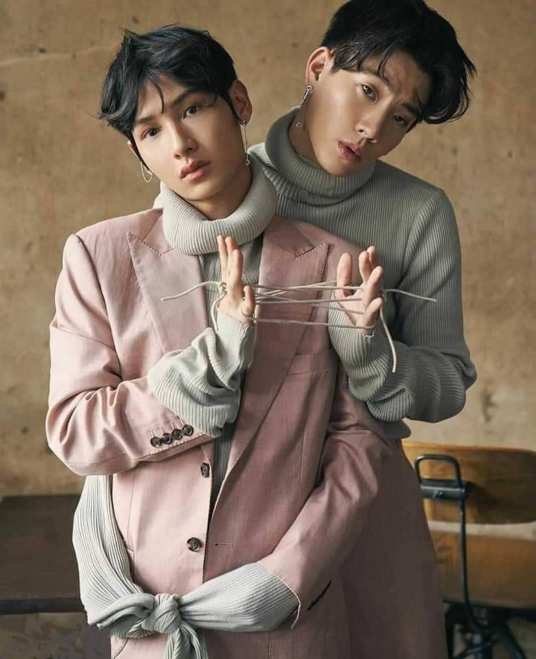 BLworld_fandom's tweet photo. We Stan Because we are stunned 💖 #OffxGun https://t.co/54GyQP2pl5