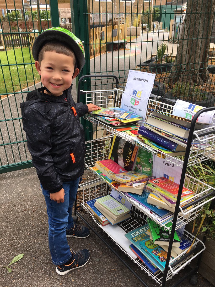 Rebecca94518212's tweet photo. @JCAWakefield On our daily walk Thomas swapped his books at school and collected his surprise. Thank you very much JCA! We really appreciate your kindness. 😃 https://t.co/rb3oPCYcpg
