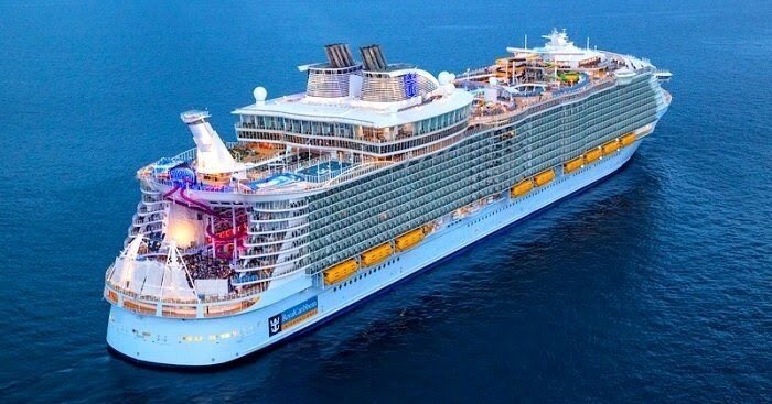 8. Symphony of the Seas - The world's largest cruise shipRoyal Caribbean keeps upping its game. This year, their modern man-o-war is 5 times the size of the Titanic, weighs over 230,000 gross tonnes and can carry over 6,000 passengers plus 2,000 crew.