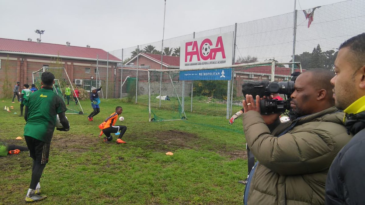 RishcaAbrahams's tweet photo. Very sad to hear of the passing of @eNCA cameraman Lungile Tom 😥 
A humble soul - will always be remembered as a friend of @faga_academy ❤💛
Condolences to his family, friends and colleagues 😔 https://t.co/V6scpN1aCA