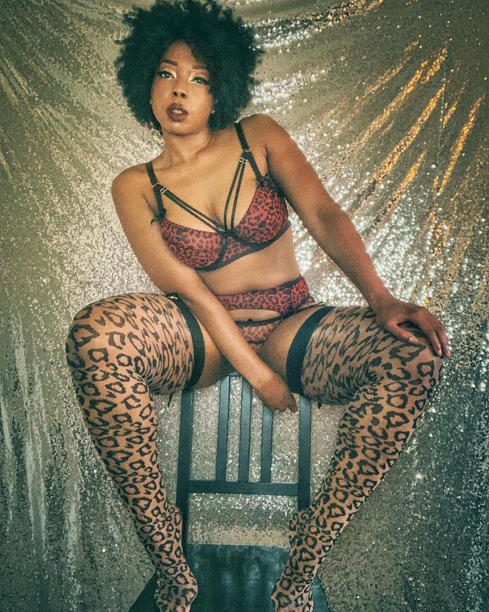 Playful Promises (@playfulpromises) on Twitter photo Hello kitty! <a href="/JessabelleThndr/">Jessabelle Thunder</a> looks AMAZING in our Josie set and Leopard Stockings 🐆
Shop the look while stocks last (they won't be back!): 30-34 A-H (US K), 36-44 B-H (US K) and UK 8 - 26 / US 4 - 22 (stockings go up to UK 22 / US 18) Hello kitty! <a href="/JessabelleThndr/">Jessabelle Thunder</a> looks AMAZING in our Josie set and Leopard Stockings 🐆
Shop the look while stocks last (they won't be back!): 30-34 A-H (US K), 36-44 B-H (US K) and UK 8 - 26 / US 4 - 22 (stockings go up to UK 22 / US 18)