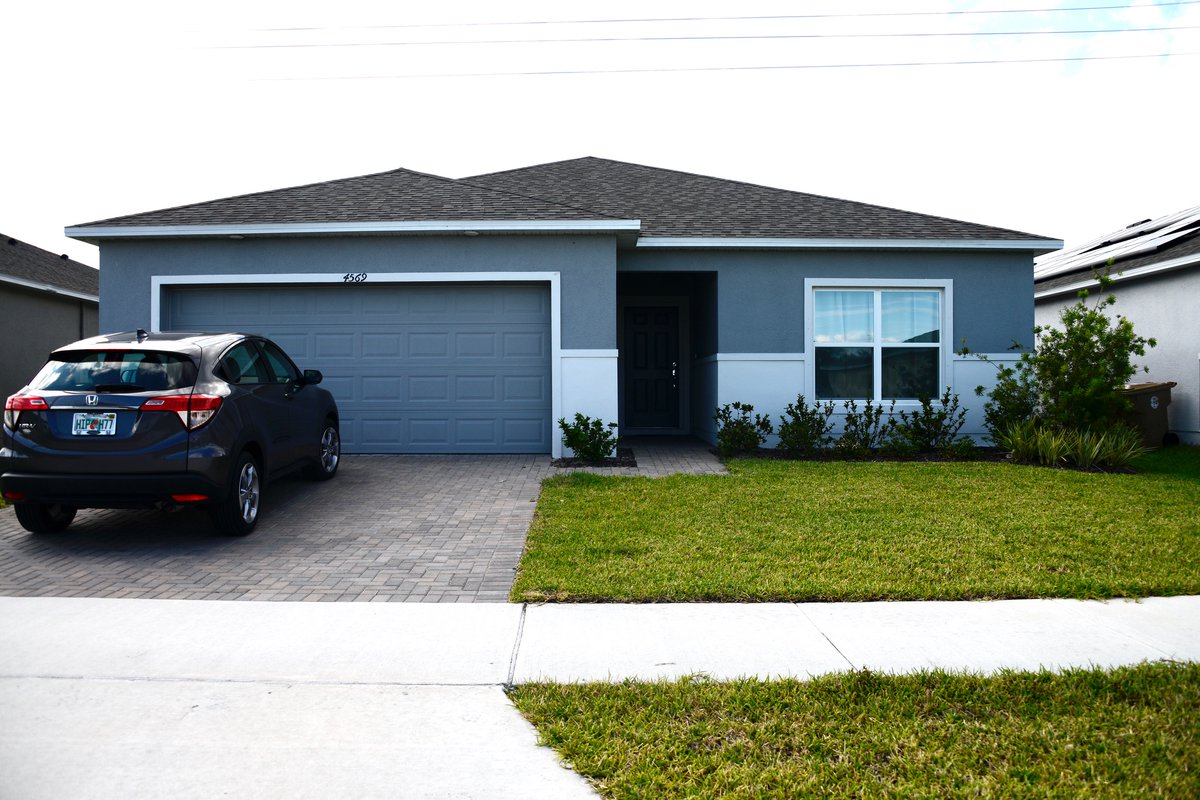 FreedomRealtyS's tweet image. 4569 Big Island Dr. 
Kissimmee, FL 34746

407-724-6530
info@gofreedomrealty.com
#orlandorealestate #centralfloridarealestate #homesweethome #realestate  #realestateagent  #centralfloridarealtor #centralfloridarealtors #topagent #coronavirussale #nar #realestatecoronavirus