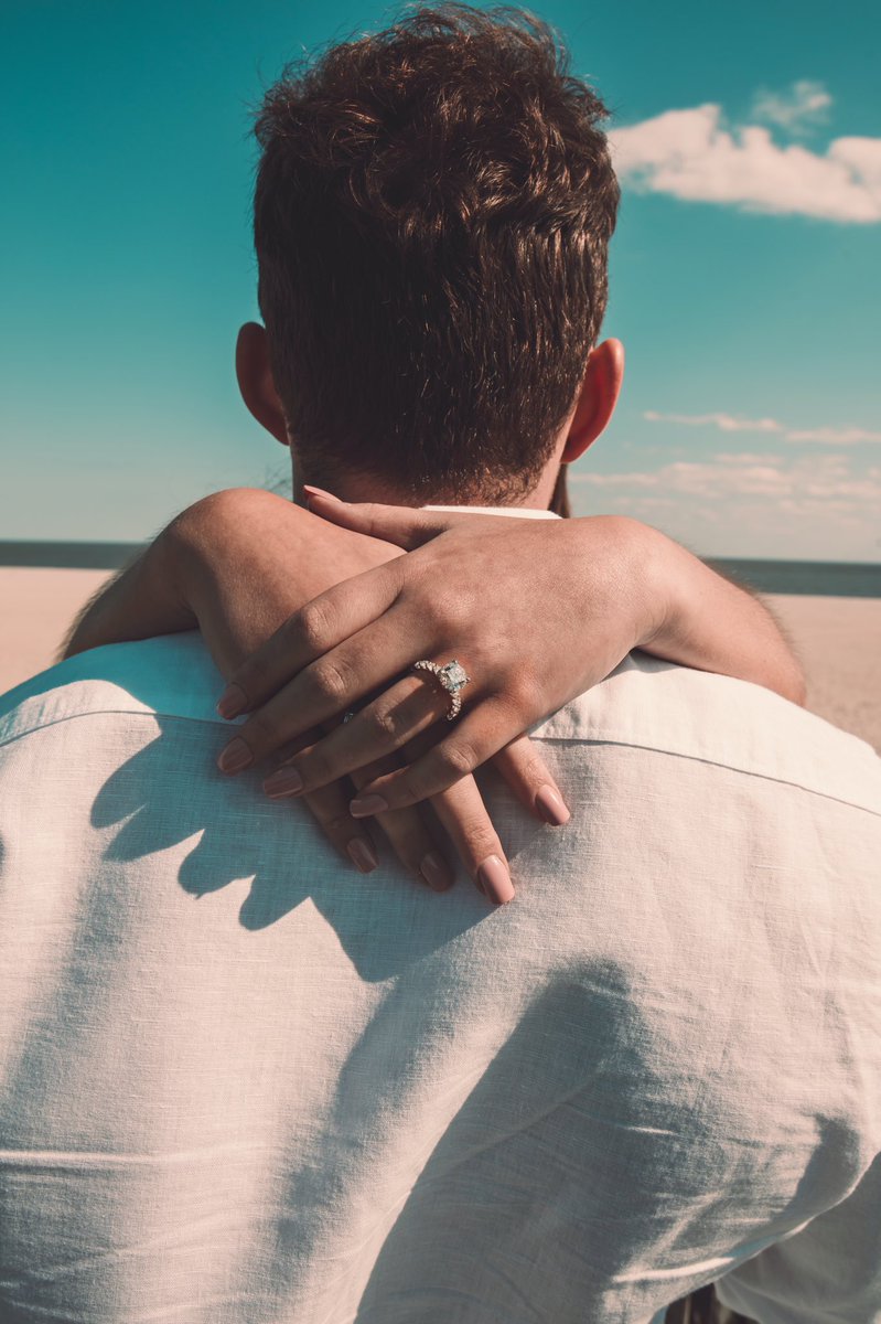 Lance210's tweet image. I Proposed ☺️♥️ see the video here youtu.be/DFkmMqjvyWM