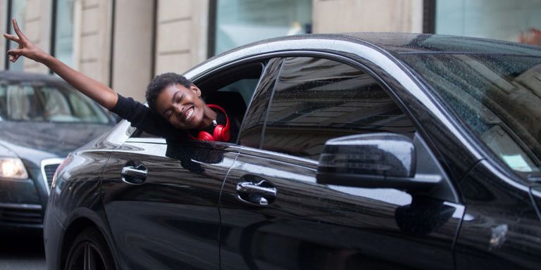 theonlyjaluo's tweet photo. Women Are Better Drivers Than Men, Survey Says
#SanyuAtHome #NeoSoulWednesday @882SanyuFM
Data from research suggests that female drivers commit less offences while on the road. https://t.co/iFEIH9pMFD