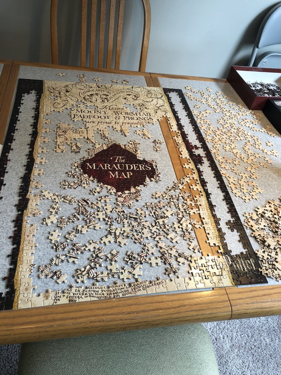 Bridget89312026's tweet photo. Been working on this Harry Potter puzzle all day! My eyes could use a break! Can’t wait to see all your puzzles for #hawkspiritweek @HamptonOaksElem https://t.co/yg65LT3Li2
