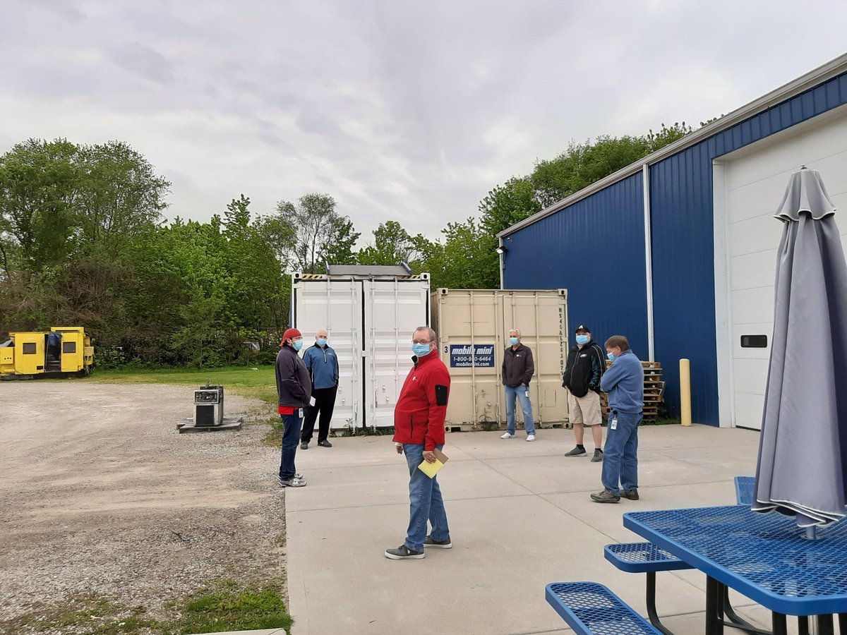 Radwell_Intl's tweet photo. What leadership meetings at Radwell-Indiana now look like thanks to social distancing.
#socialdistancing #leadershipmeetings #radwell #industrialautomation #mfgservices #essentialbusiness https://t.co/qKx8FgDvBm