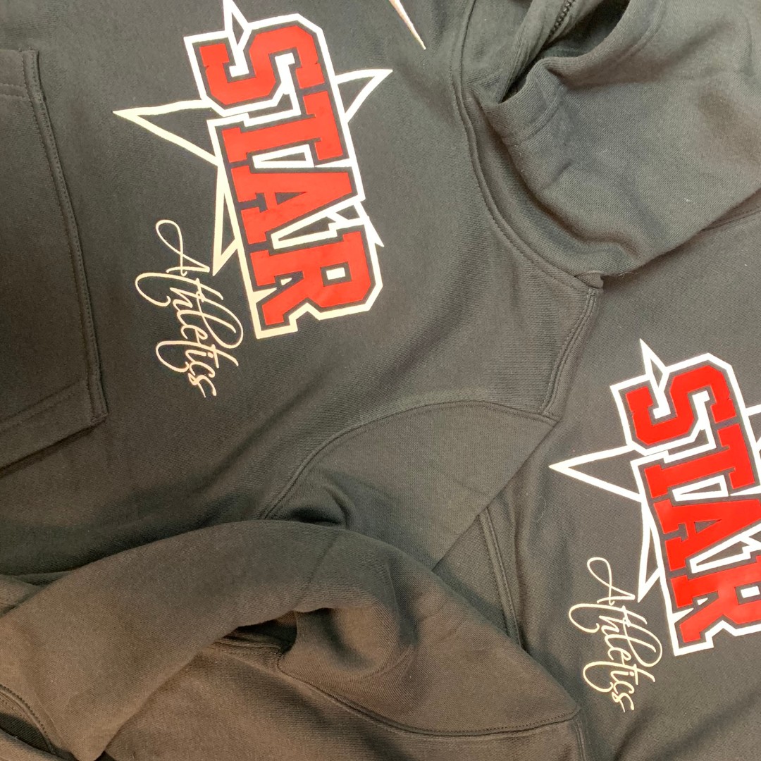 TeamSTAR_ATL's tweet photo. 🌟We can picture this room shining BRIGHT with all of our red, black, and white! The ATL Proshop will house the latest STAR styles! 

❤️⬇️Have you been able to get your hands on some of our apparel? Let us see! Show us pictures in the comments!  

#starproshop #itsSTARtime https://t.co/hkeWSippP3