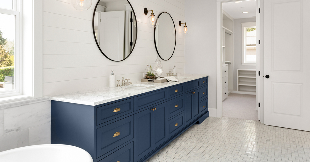 diamondvogel's tweet photo. Blissful Blues: Hues That Calm & Energize
Inspired by natural elements, this monthβs palette focuses on the versatility of blues.
https://t.co/Njzvgrw4yY
#ColorTrends #Interior #Style #Blues #DIY #DVColor #DiamondVogel #PaintColors #Inspiration #Blue #Calm #Energize #Bathroom https://t.co/LYC7Re6q2P