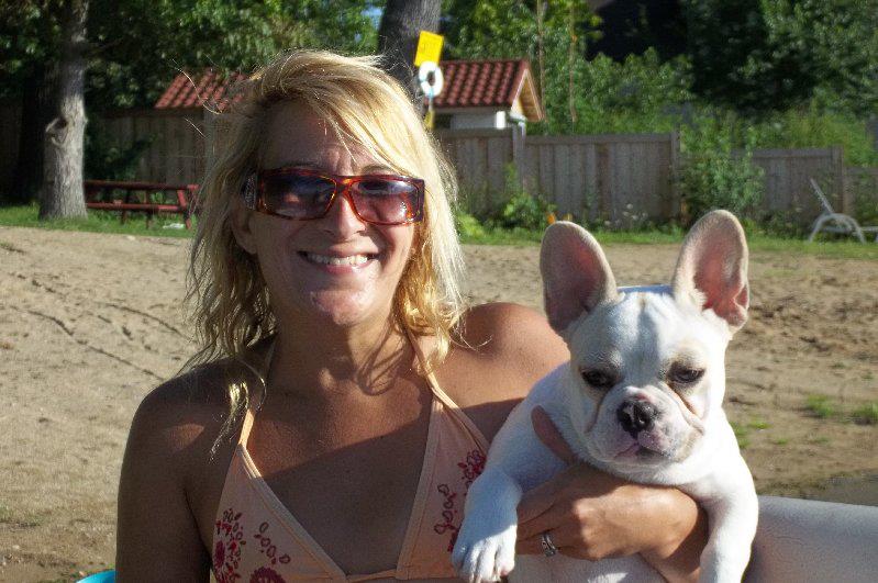 10TV's tweet photo. Coroner: French bulldog fatally mauls suburban Chicago woman https://t.co/TUmJHwYYxc #10TV https://t.co/V8QSQPAaEL