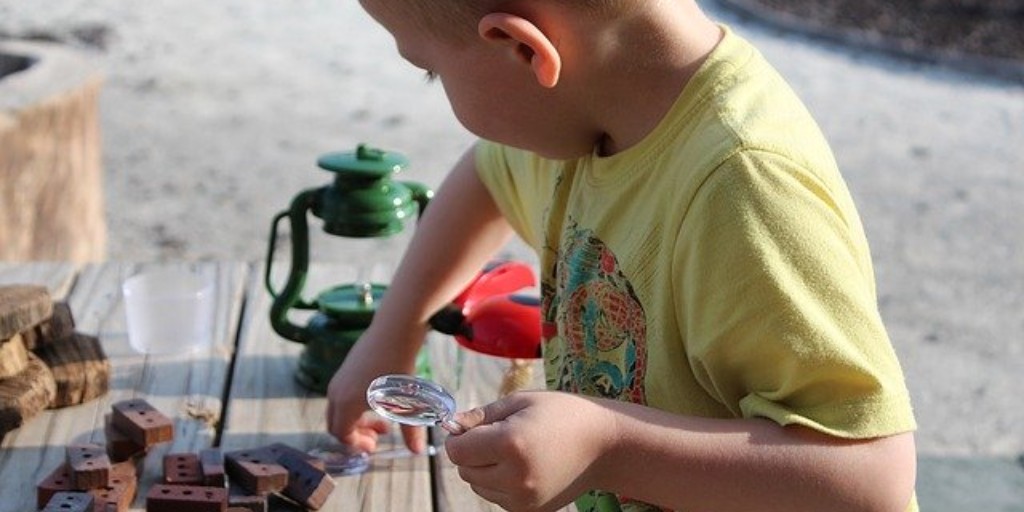 Parents and carers, <a href="/STEMLearningUK/">STEM Learning</a> have put together a selection of activities and materials suitable for key stage 1 and key stage 2, all of which are completely free for everyone to access 👇

stem.org.uk/home-learning