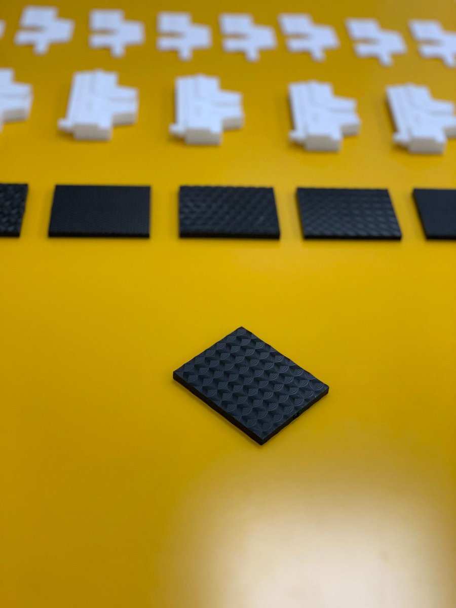 PLG_global's tweet photo. Any texture can be applied to your serial part’s surface with @Carbon 's #DigitalLightSynthesis. We produce automotive-grade textures without any compromises. 

Join #PLGglobal on the #LinkToTheFuture and #Start3Dprinting now! #RapidPrototyping #LowVolManufacturing #Carbon3D https://t.co/3cDjpQ4tpV