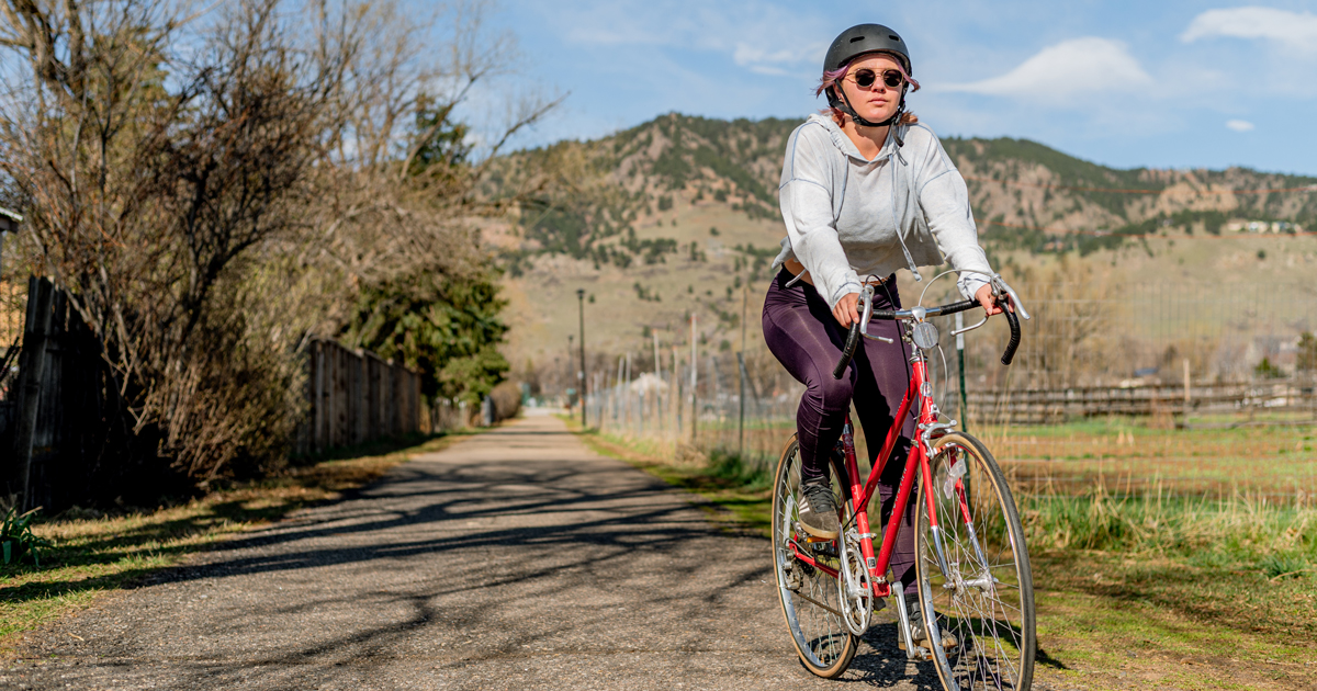 BlueWheelBikes's tweet image. Whether you're new to biking or a seasoned rider, riding safely during these challenging times is important for many reasons. Check out these riding tips before strapping on your helmet... and then #RideItOut pbxx.it/riQvpR