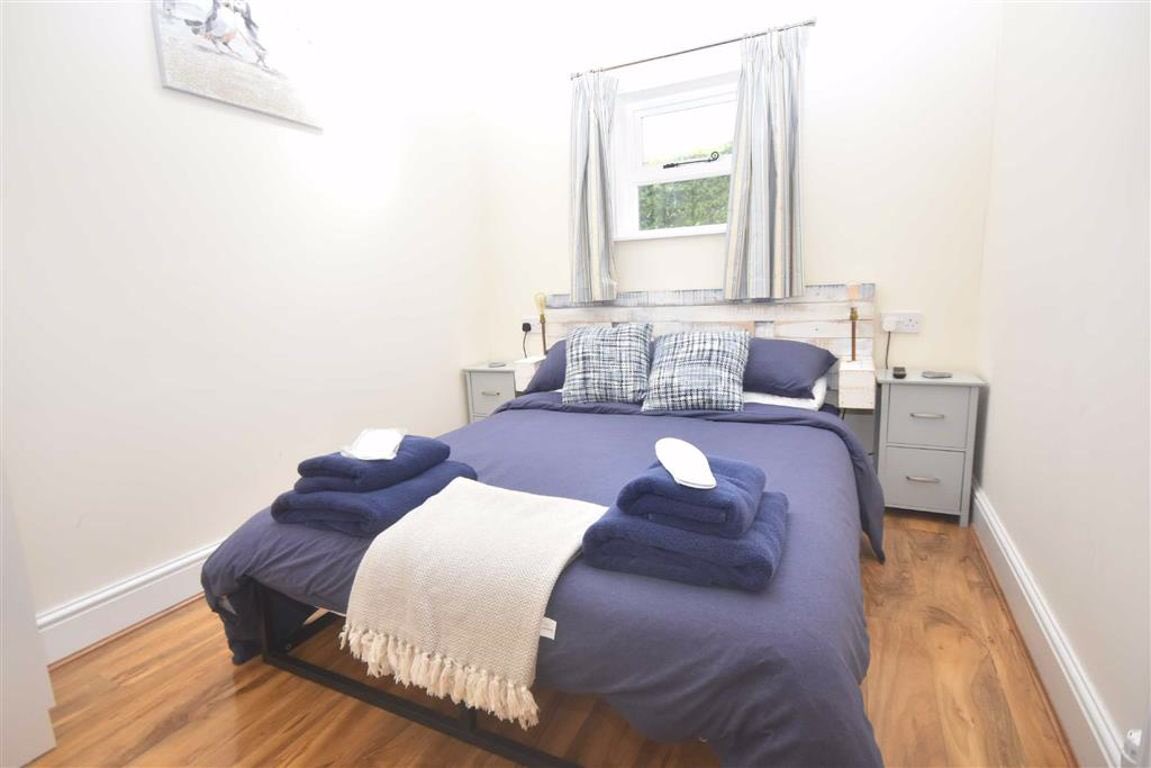 PughsAgents's tweet image. For Sale
Staunton, #Gloucestershire
OIRO £250,000
Detached Cottage
Two Bedroom
Immaculately Presented
Spacious Accommodation
No Chain
Energy Rating E
The property has been used as a holiday home and fixtures and fittings may be available by separate negotiation