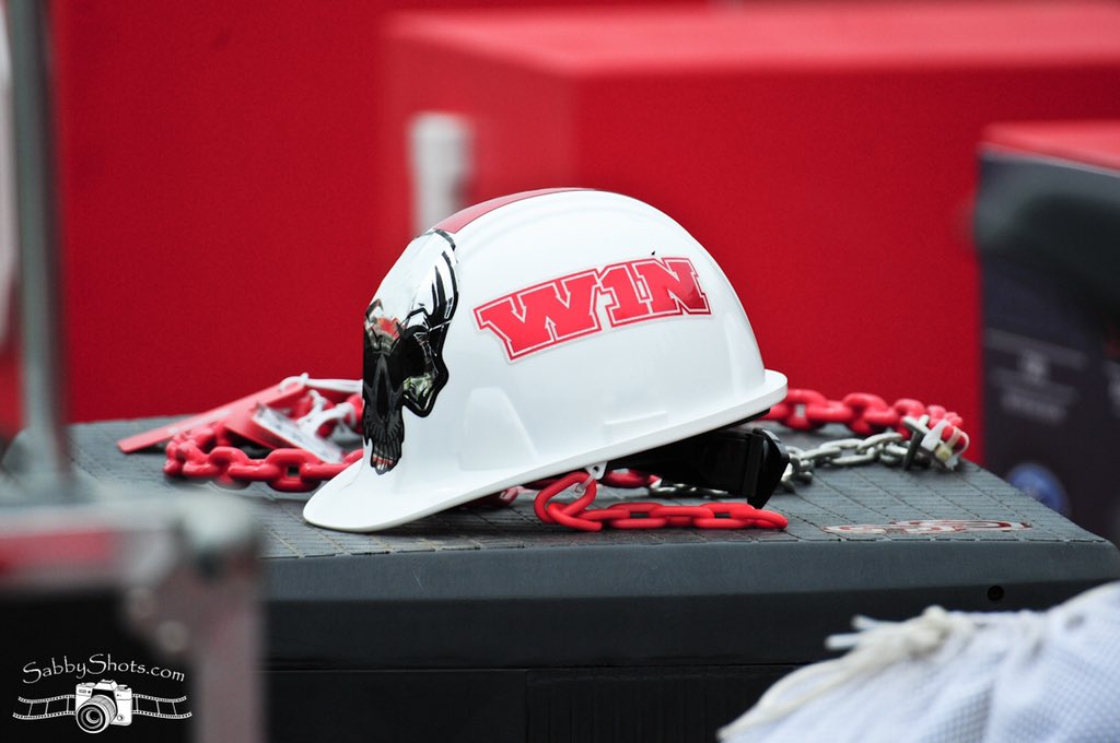 J_dot_Smith's tweet photo. #W1N is not just a logo....It’s a WAY OF LIFE!!! #W1NWEDNESDAY #EverythingCounts https://t.co/GwvrIT50S0