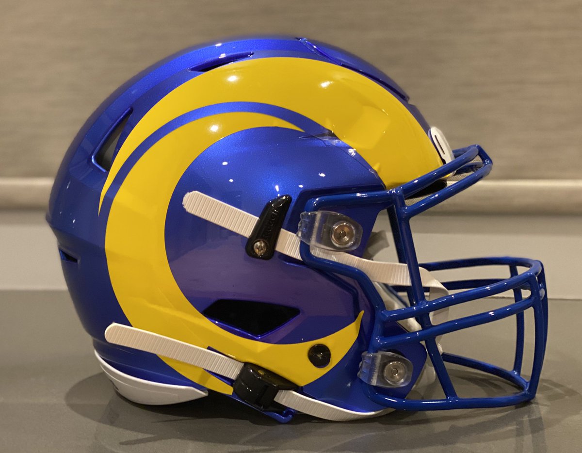 And here’s the  @RamsNFL new helmet. Trust me. It’s pretty great. 