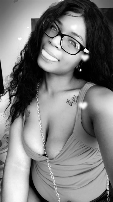 Vote for @BeckiiMama in the MV Contest The Fierce And Fearless Contest @manyvids https://t.co/YxrKFcdbJM<a class="tags" href="/tag/beckiimama">@beckiimama</a><a href="/tag/manyvids"class="tags"><span>#manyvids</span></a>