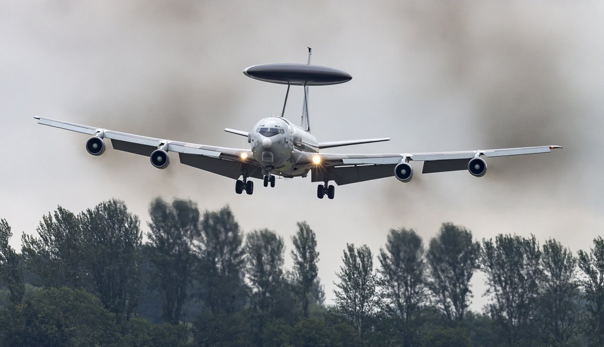 From the  @RoyalAirForce &  @NATO:Airborne Surveillance & Tactical Control from the E-3D at  @RAFWaddington & E-3A from  @E3AComponent Ground based Surveillance & Tactical Control from  @RAFBoulmer (CRC Hotspur) and  @RAFScampton (CRC Blackdog). #ExPointBlank 3/7