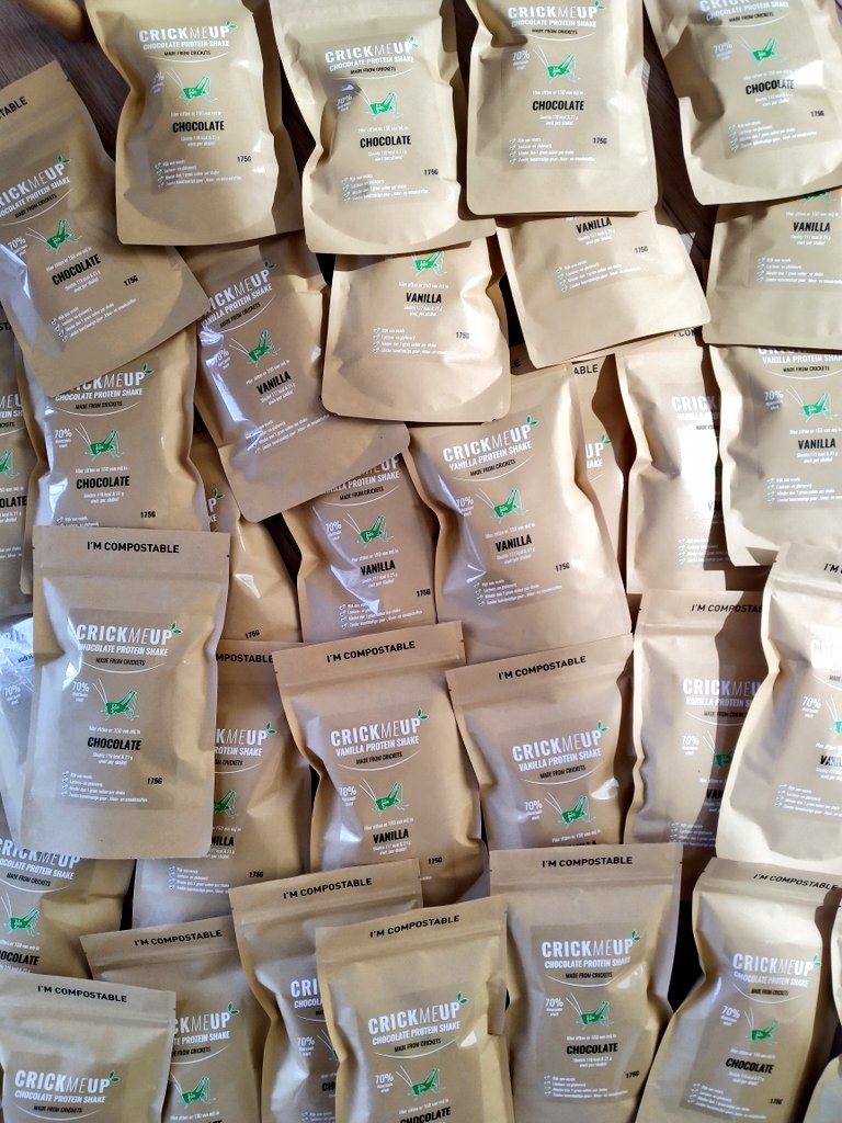 crickmeup's tweet photo. Nieuwe voorraad! Bestel nu jouw krekelverse portie CrickMeUp voor maar EUR 12,95 inclusief gratis verzending op https://t.co/Q6pRxNusWh 

#winning #jointherevolution #fit #gym #motivation #protein #organic #sustainable #green #fitness https://t.co/AZ9ZmSBgWB