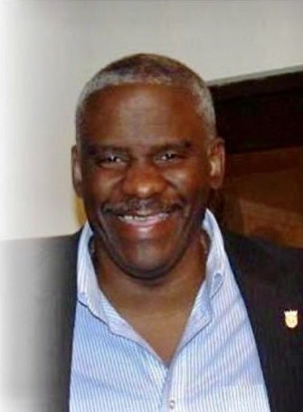 Hoy a las 4pm <a href="/DaphneBarbeito/">Daphne Barbeito</a>  conversa con <a href="/PJGROUPPR/">JOSE POUPAL</a>  de <a href="/protgepr/">PROTGEpr</a> sobre el rol y la importancia de la transportación turística en #PuertoRico

Link ➡️ anchor.fm/turismoaldia