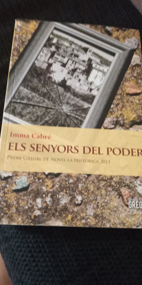 JSolsonabestard's tweet photo. #invitacio de @Josep M Romero. Aquí va el meu llibre https://t.co/YaycQQTOC7