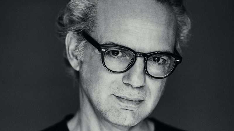 Who’s the new CEO of #Valentino? Read more: bit.ly/3bwbWSO

<a href="/MaisonValentino/">Valentino</a> <a href="/gucci/">gucci</a> #latestfashiontrends