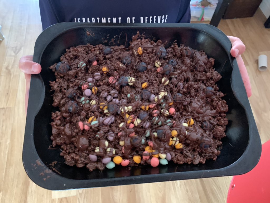 RachelG54646522's tweet photo. @StFaithsTweets Alfies entry for cereal week, his take on rocky road, dark chocolate, rice crispies, raisins, broken biscuits and skittles. All topped with skittles and blueberries xx https://t.co/sEDcq8WtBg