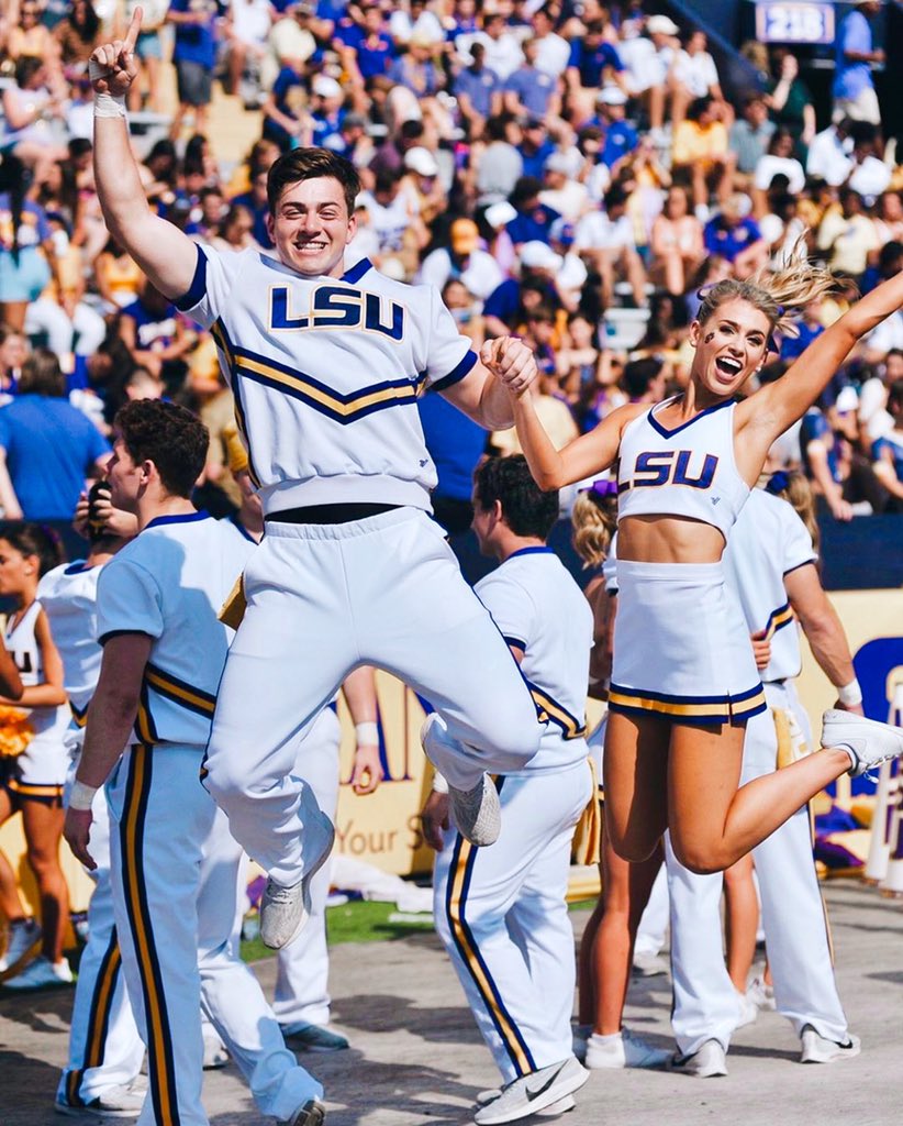 Today is the last day to turn in applications for the 2020-2021 season! Material will be sent out tomorrow! GOOD LUCK to everyone trying out💜