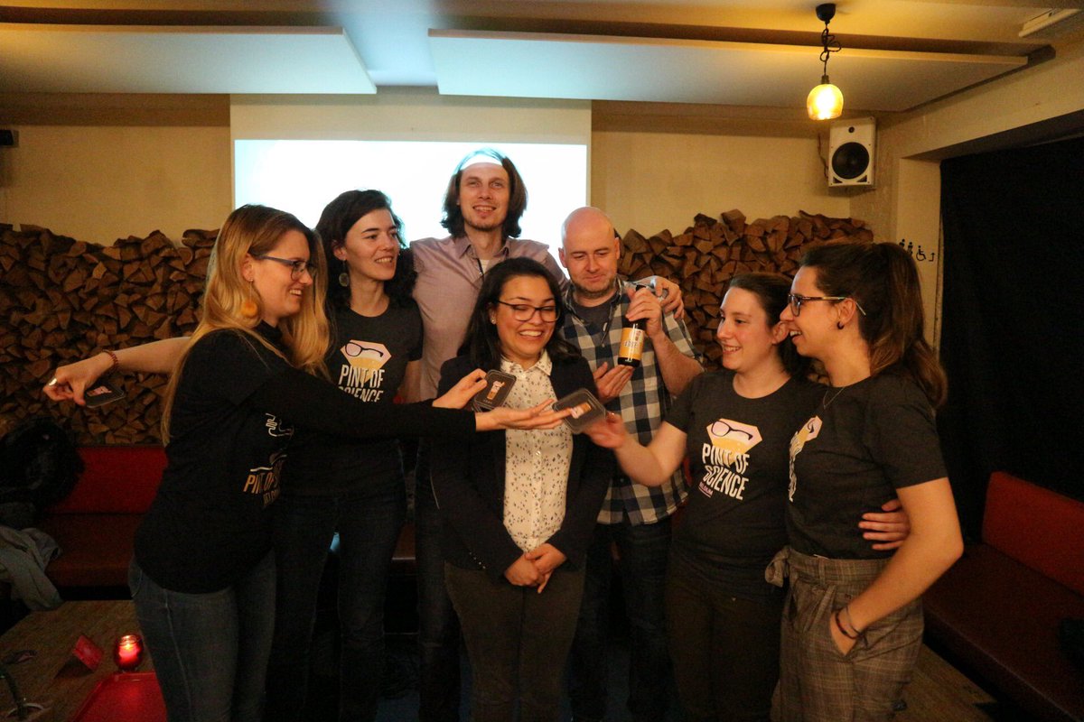 pintofscienceBE's tweet photo. We miss that SO much! #pint20
But we are happy to meet our friends and colleague from the @pintsworld tomorrow to talk about #scicomm 🌍🌏🌎🍻
🤳https://t.co/nypzvavaEx #Couchofscience20 https://t.co/2gZmFiydiM