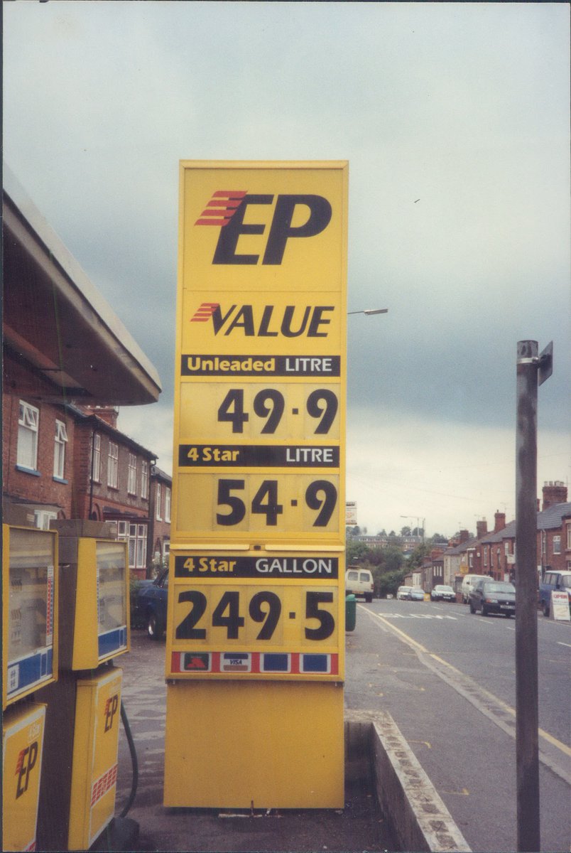 Day 143 of  #petrolstationsEP, Codnor, Derbyshire 1993  https://www.flickr.com/photos/danlockton/15637507913/  https://www.flickr.com/photos/danlockton/16255566381/By the 90s, EP was just Murco's discount brand—but in the 60s the plucky upstart European Petroleum had won a trademark infringement case brought by BP  https://academic.oup.com/rpc/article/85/3/54/1607725